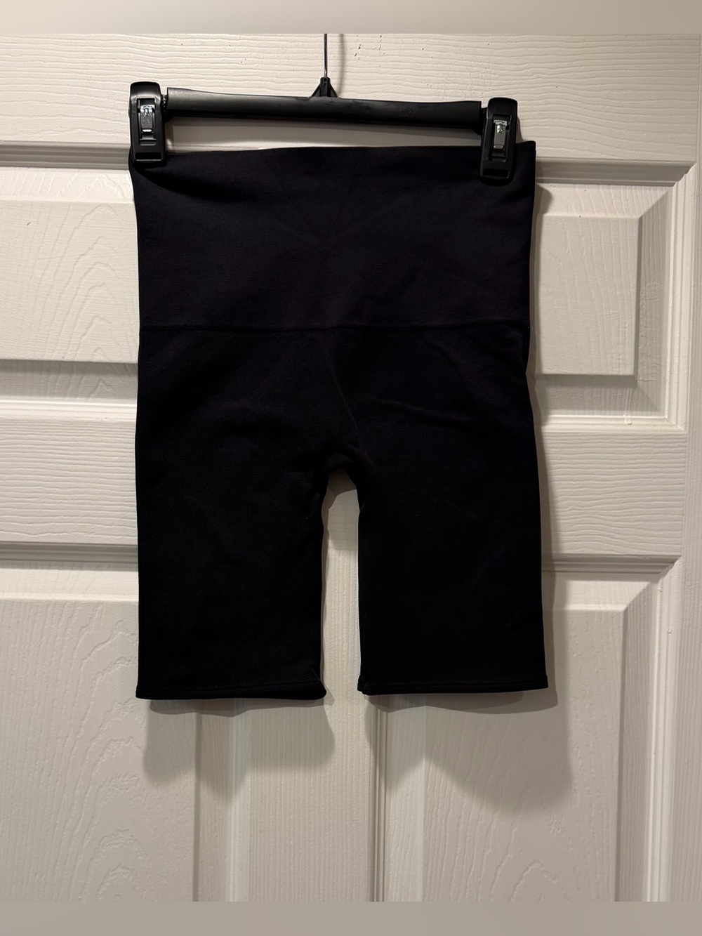 Spanx shape wear size medium black shorts